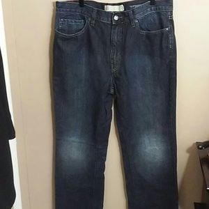 Cutter and Buck Westlake Modern fit
